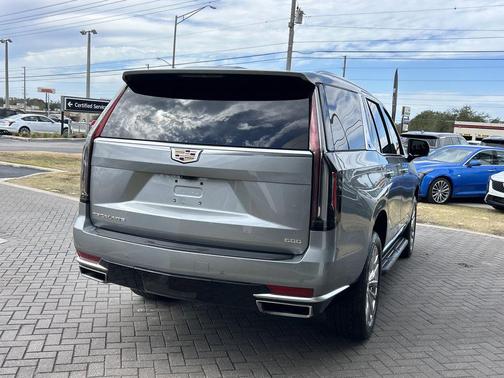2024 Cadillac Escalade Premium Luxury