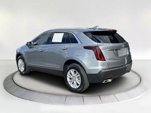 2025 Cadillac XT5 Luxury