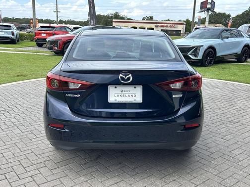 2016 Mazda Mazda3 i Touring