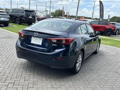 2016 Mazda Mazda3 i Touring