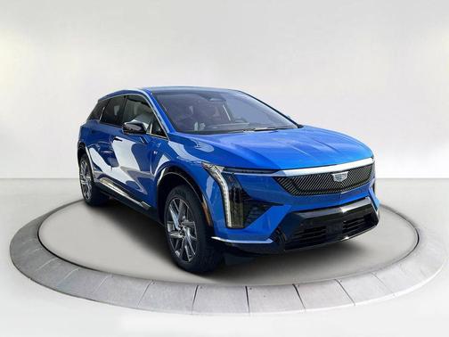 2026 Cadillac OPTIQ Luxury