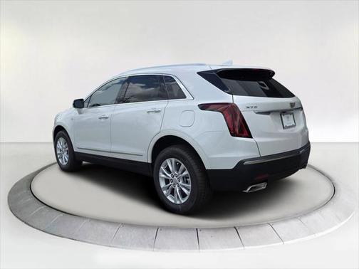 2025 Cadillac XT5 Luxury