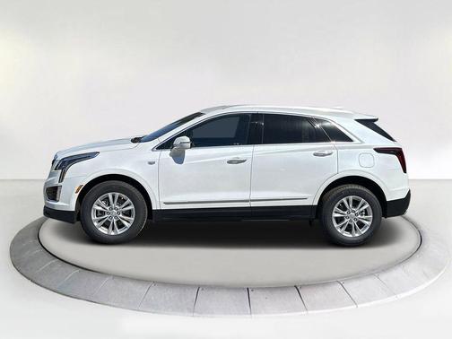 2025 Cadillac XT5 Luxury