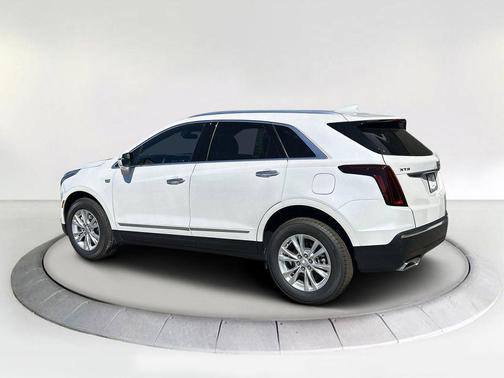 2025 Cadillac XT5 Luxury