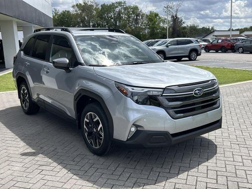 2025 Subaru Forester Premium