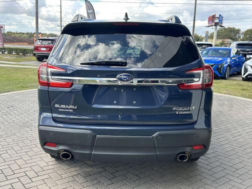 2023 Subaru Ascent Touring 7-Passenger