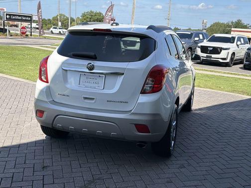 White Pearl Metallic 2016 Buick Encore Premium