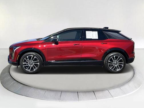 2025 Cadillac OPTIQ Sport 2 AWD