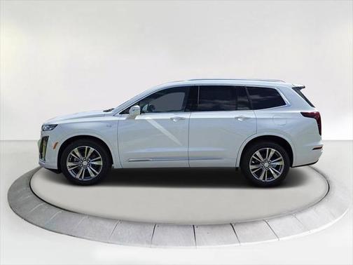 2025 Cadillac XT6 Premium Luxury FWD