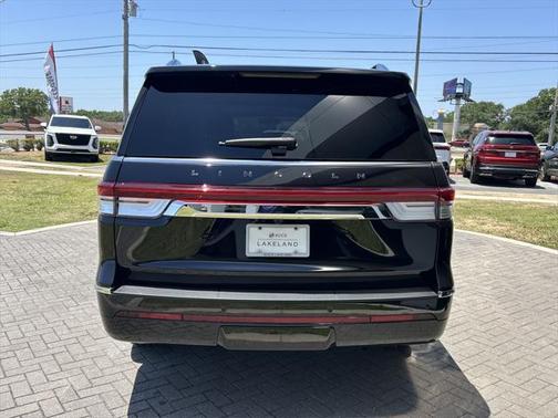 2024 Lincoln Navigator Black Label