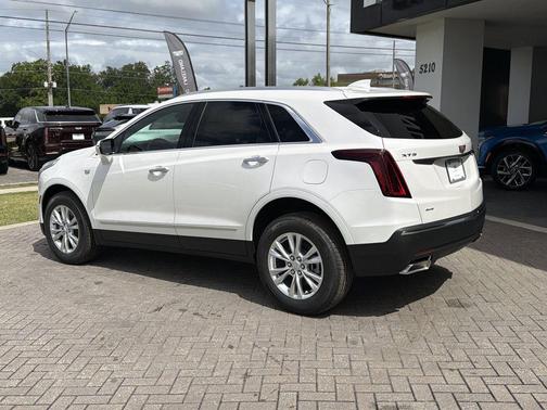 White 2026 Cadillac XT5 Luxury
