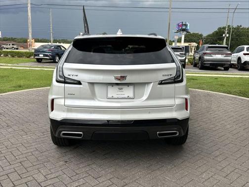 2025 Cadillac XT4 Sport
