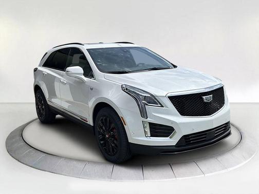 2025 Cadillac XT5 Sport