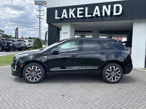 2025 Cadillac XT5 Sport