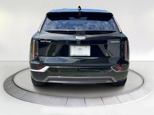 2025 Cadillac OPTIQ Luxury 1 AWD