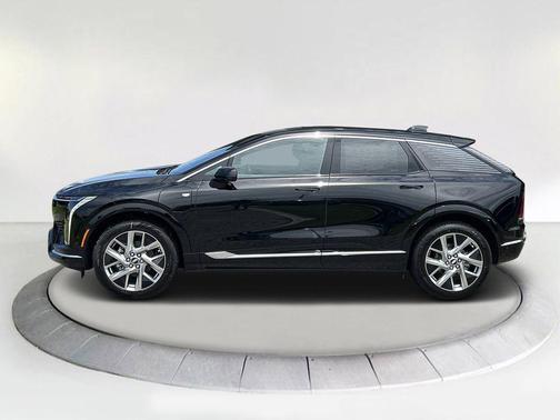 2025 Cadillac OPTIQ Luxury 1 AWD