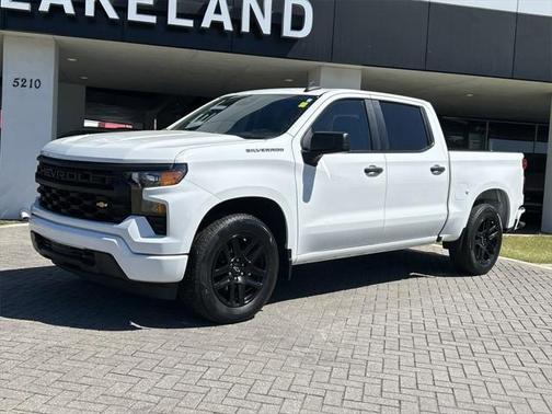 2022 Chevrolet Silverado 1500 Custom