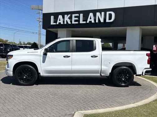 2022 Chevrolet Silverado 1500 Custom