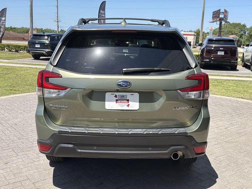 Jasper Green Metallic 2021 Subaru Forester Limited