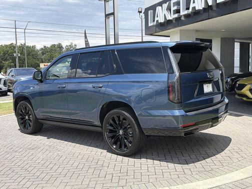 Deep Sea Metallic 2026 Cadillac Escalade Sport Platinum
