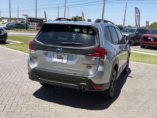 Ice Silver Metallic 2025 Subaru Forester Wilderness