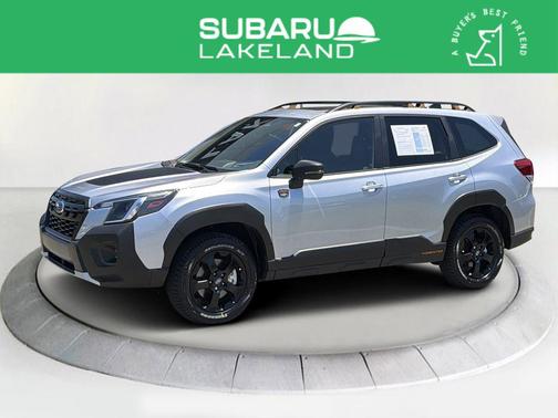 Ice Silver Metallic 2025 Subaru Forester Wilderness