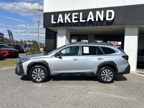 2025 Subaru Outback Premium