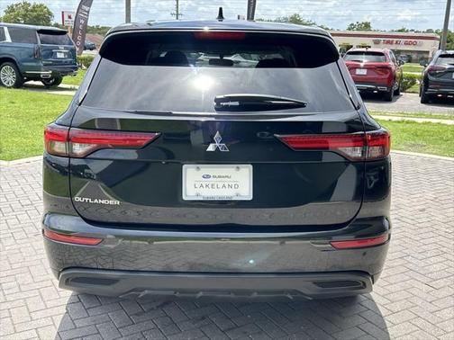 2022 Mitsubishi Outlander ES 2.5 S-AWC