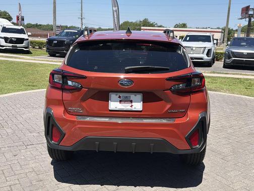 Sun Blaze Pearl 2024 Subaru Crosstrek Premium