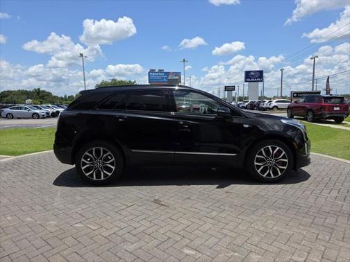 2025 Cadillac XT5 Sport