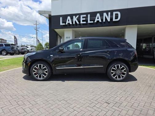 2025 Cadillac XT5 Sport