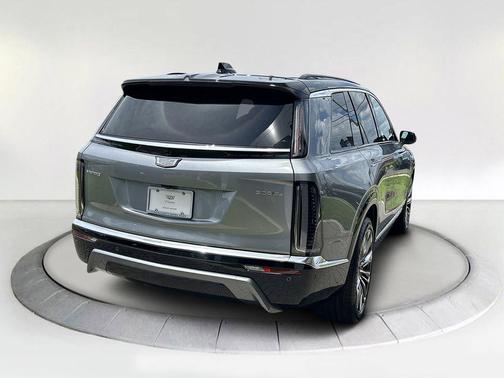 2026 Cadillac VISTIQ Premium Luxury