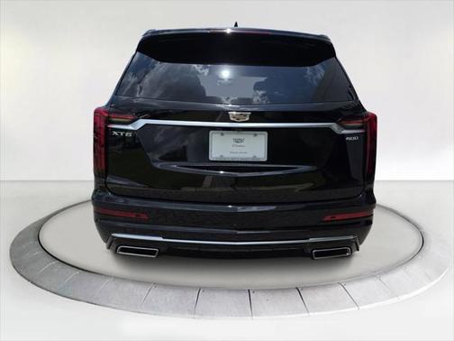 2025 Cadillac XT6 Premium Luxury FWD
