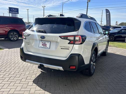 2023 Subaru Outback Touring XT