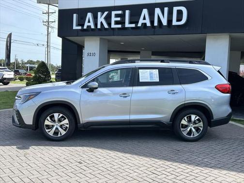 2025 Subaru Ascent Premium 8-Passenger