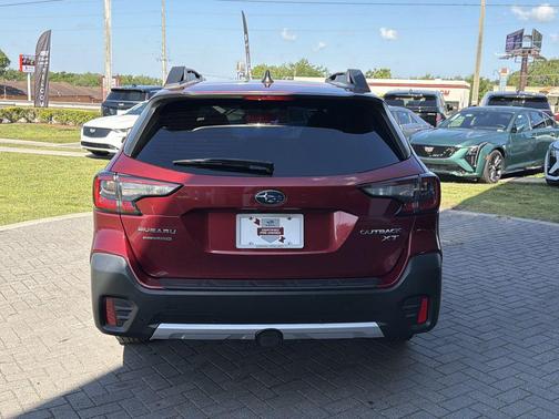 2022 Subaru Outback Limited XT