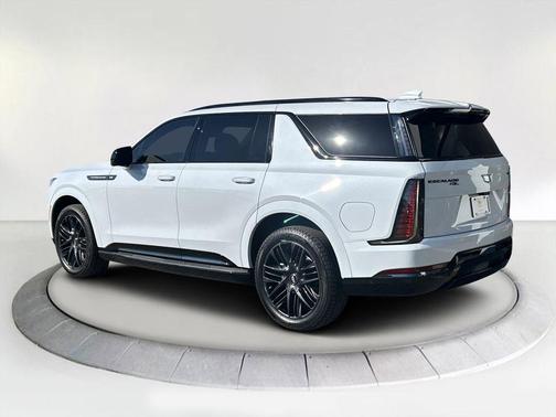 2026 Cadillac Escalade IQL Sport