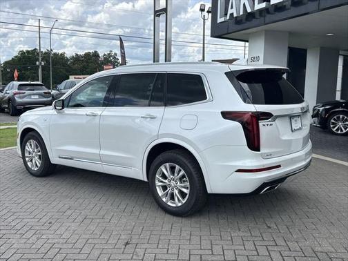 2025 Cadillac XT6 Luxury AWD