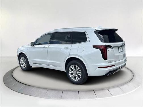 2025 Cadillac XT6 Luxury AWD