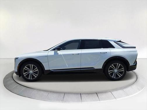 2025 Cadillac LYRIQ Luxury w/1SC