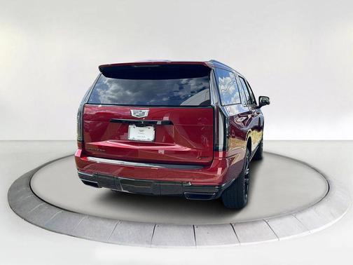 2026 Cadillac Escalade ESV Sport Platinum