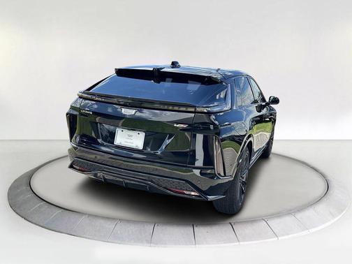 2026 Cadillac LYRIQ V