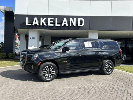 2024 GMC Yukon XL AT4