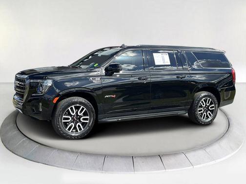 2024 GMC Yukon XL AT4
