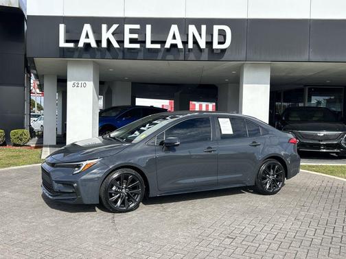 2023 Toyota Corolla SE
