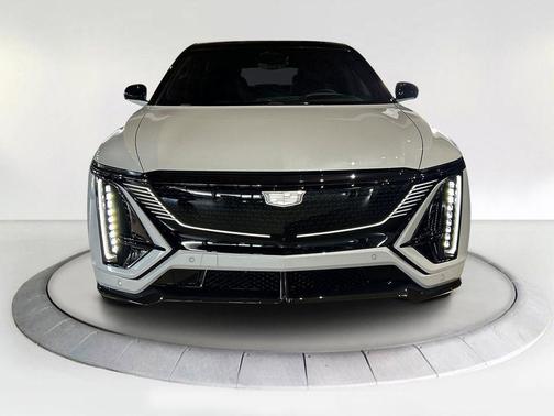 2026 Cadillac LYRIQ V Premium