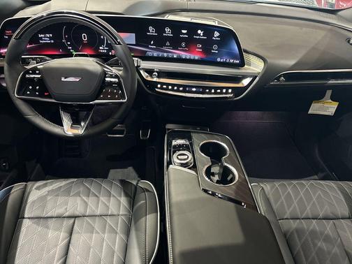 2026 Cadillac LYRIQ V Premium