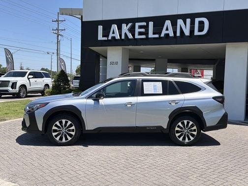 Ice Silver Metallic 2024 Subaru Outback Limited