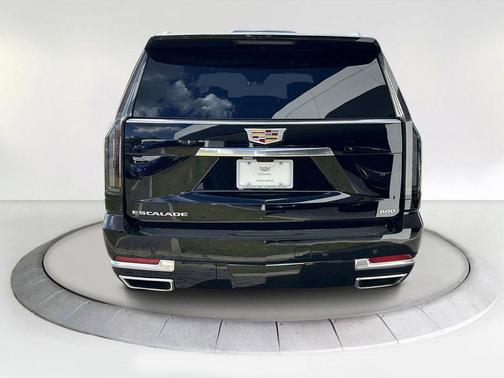 2026 Cadillac Escalade ESV Luxury