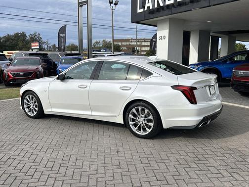 2022 Cadillac CT5 Premium Luxury